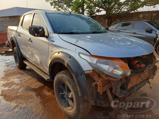 2020 MITSUBISHI L200 TRITON SPORT 