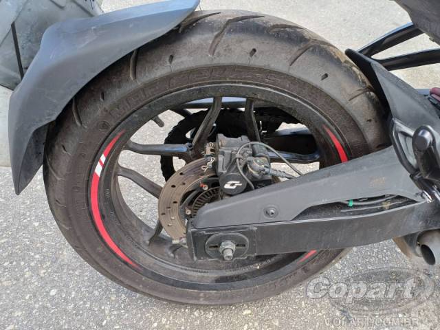 2026 BAJAJ DOMINAR 