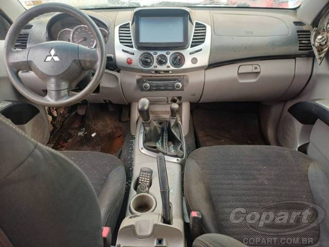 2013 MITSUBISHI L200 TRITON 