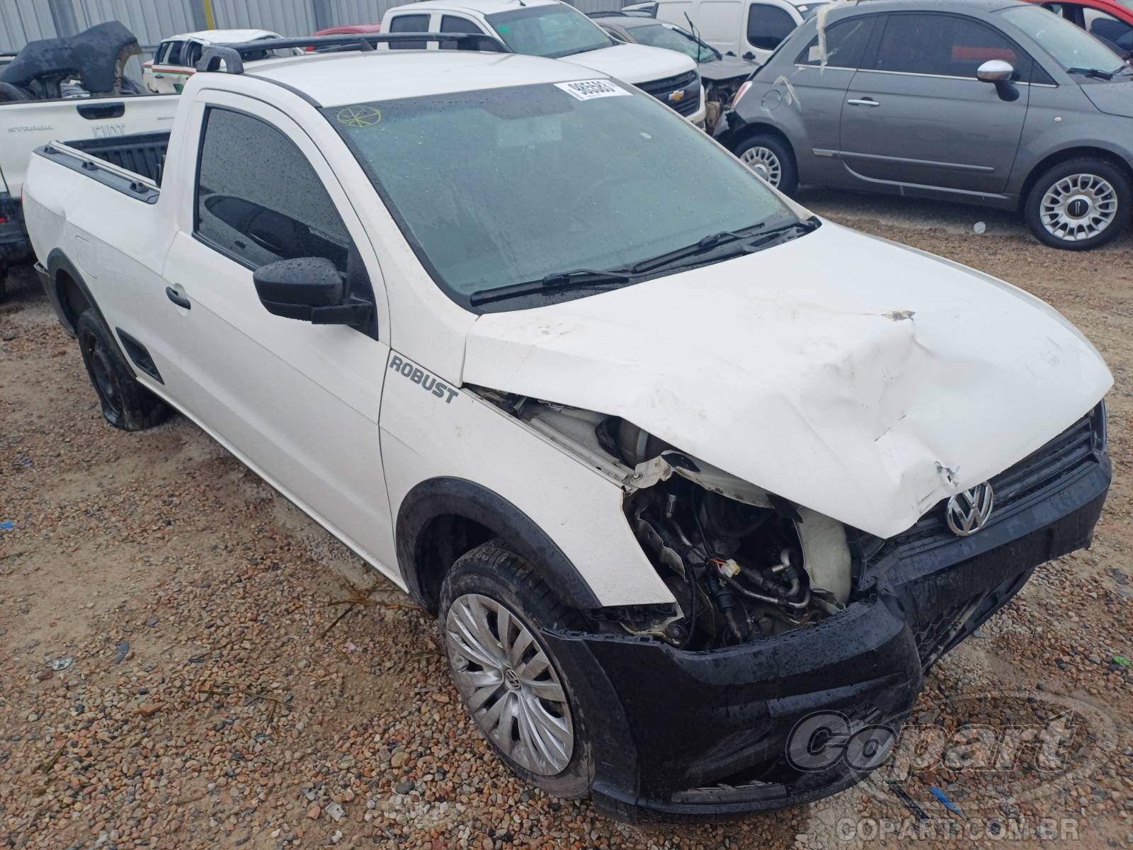 Volkswagen Saveiro Robust 1.6 MSI 2021 Médio Dano Frontal