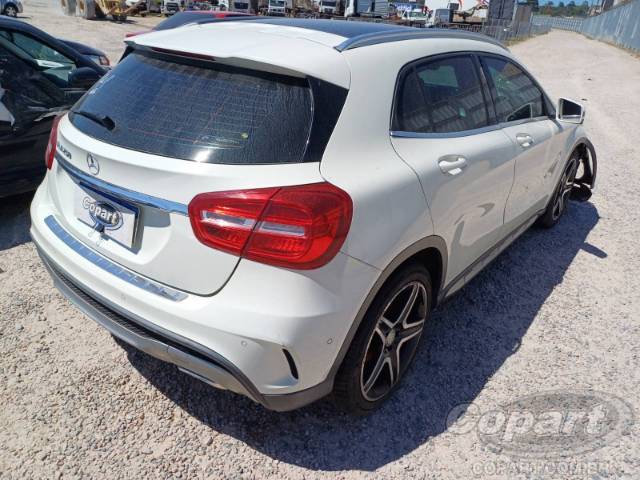 2016 MERCEDES BENZ GLA 