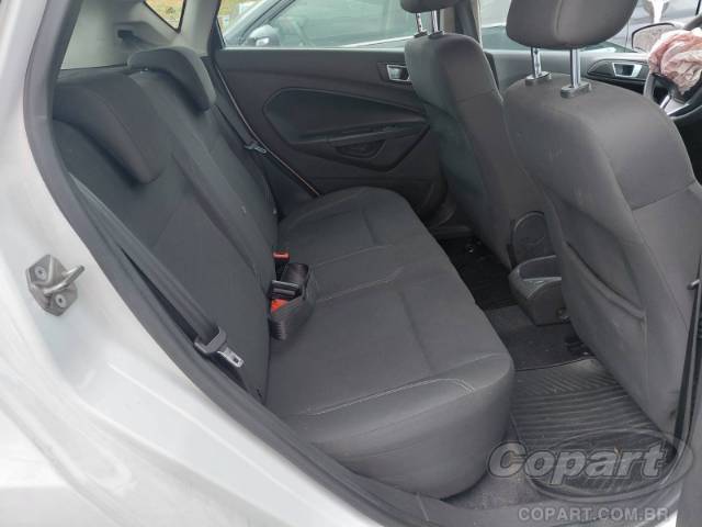 2015 FORD FIESTA 