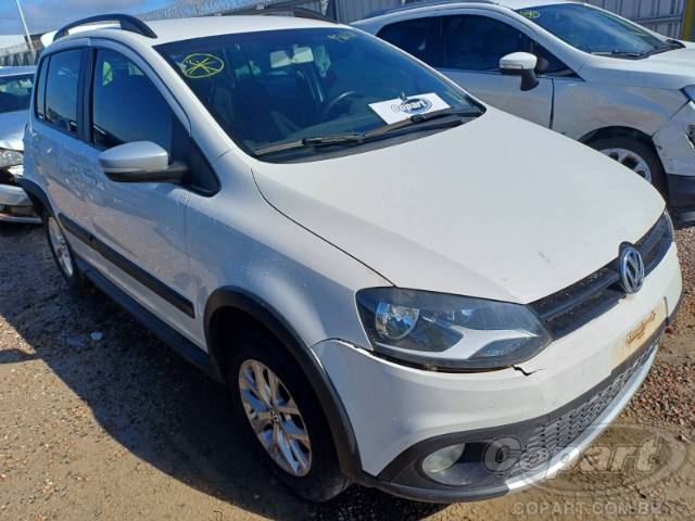 2014 VOLKSWAGEN FOX 