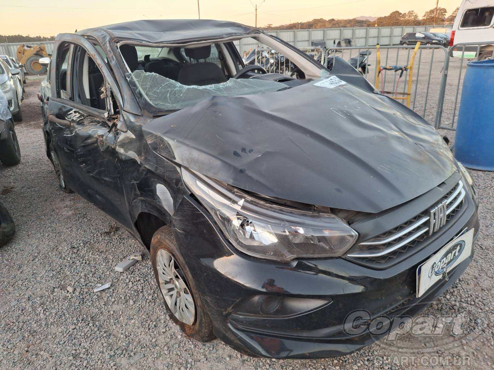 Fiat Cronos 2023 em leilão — PR