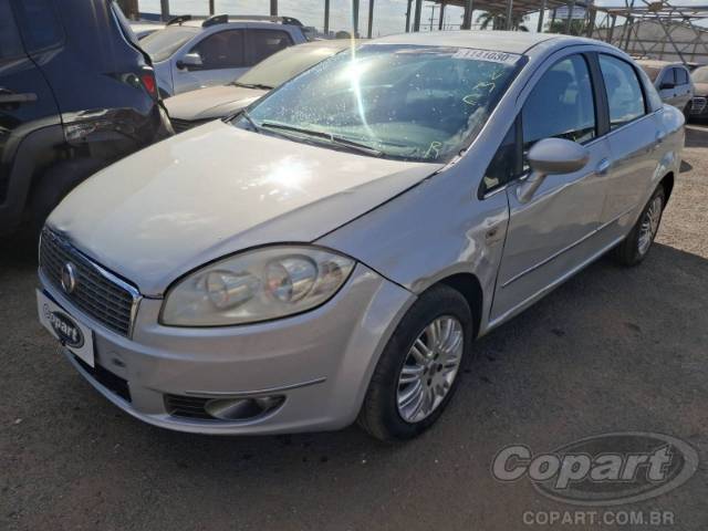 2011 FIAT LINEA 