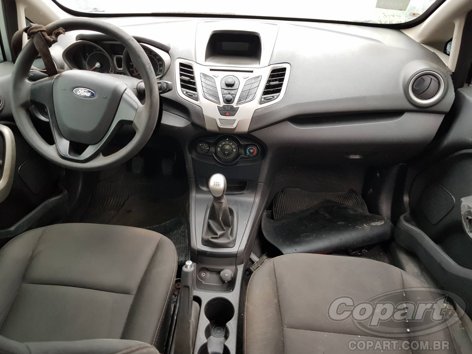 Foto 9 de 10: 2011 FORD FIESTA SEDAN