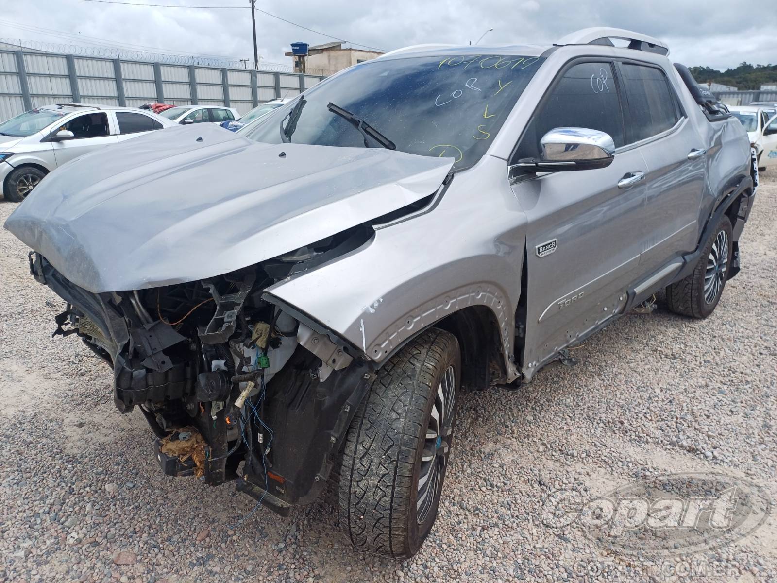 Foto 2: 2025 FIAT TORO