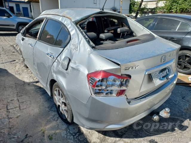 2010 HONDA CITY 