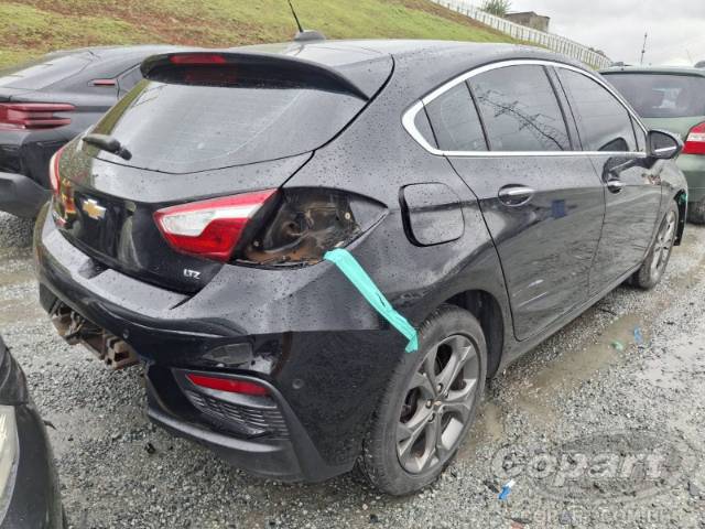2017 CHEVROLET CRUZE HATCH 