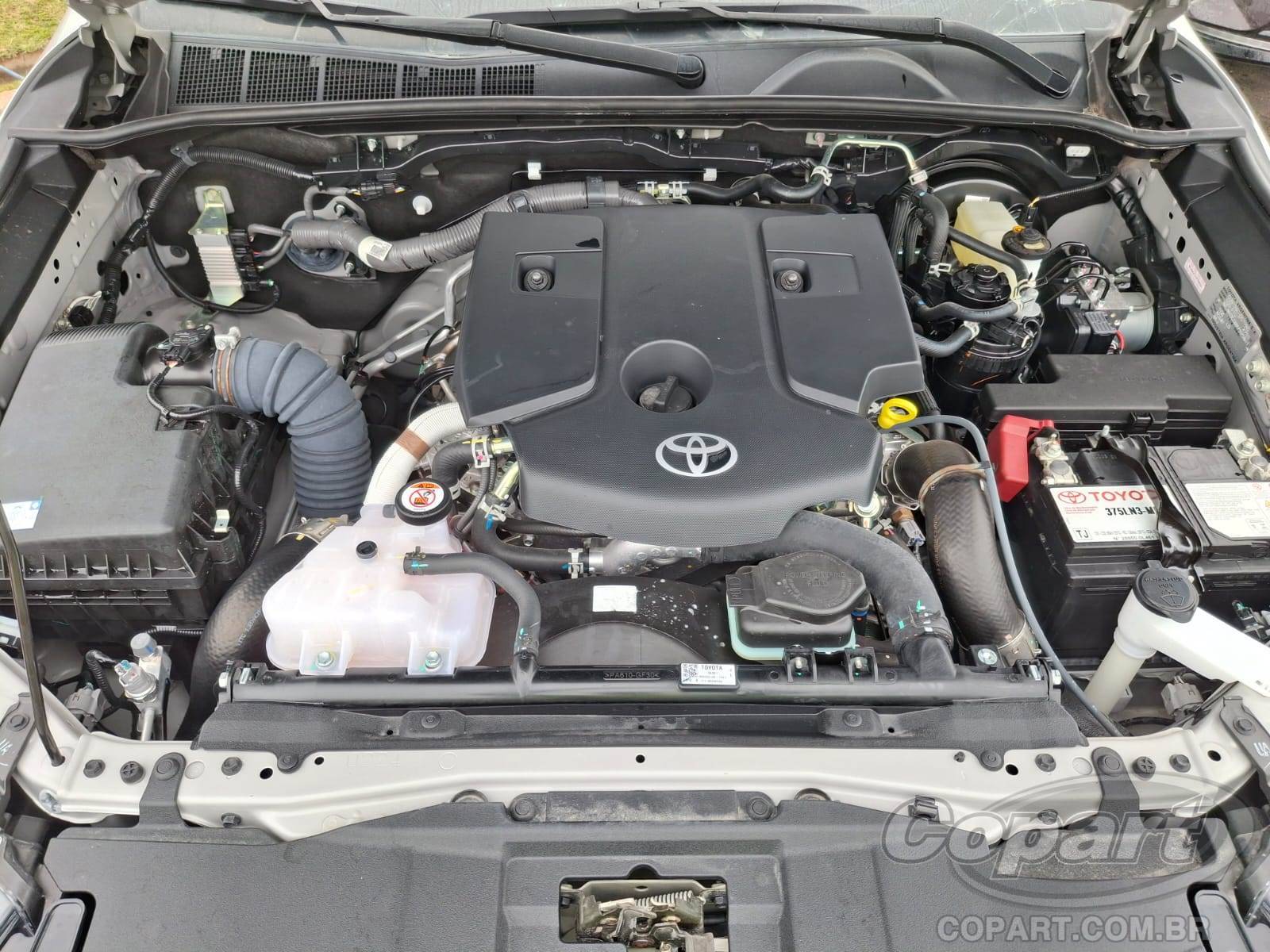 Foto 7 de 11: 2024 TOYOTA HILUX CD HILUX CD SRX PLUS 2.8 D-4D TURBO
