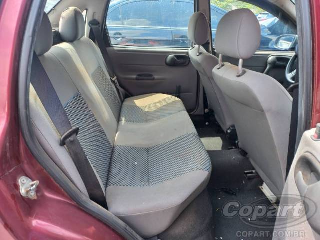 2010 CHEVROLET CLASSIC 