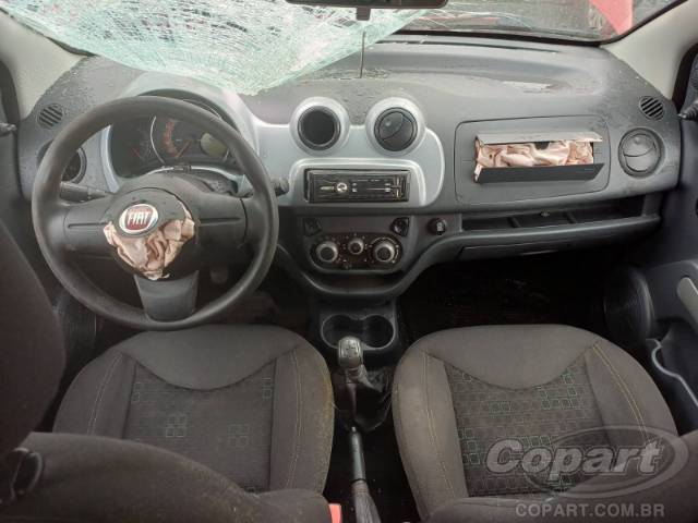 2014 FIAT UNO 
