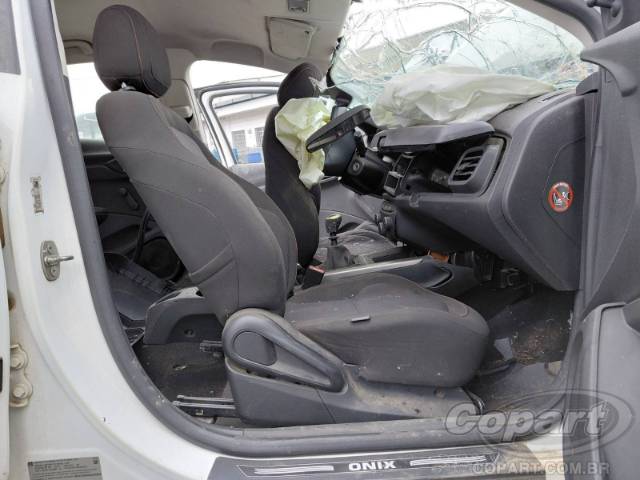 2016 CHEVROLET ONIX 
