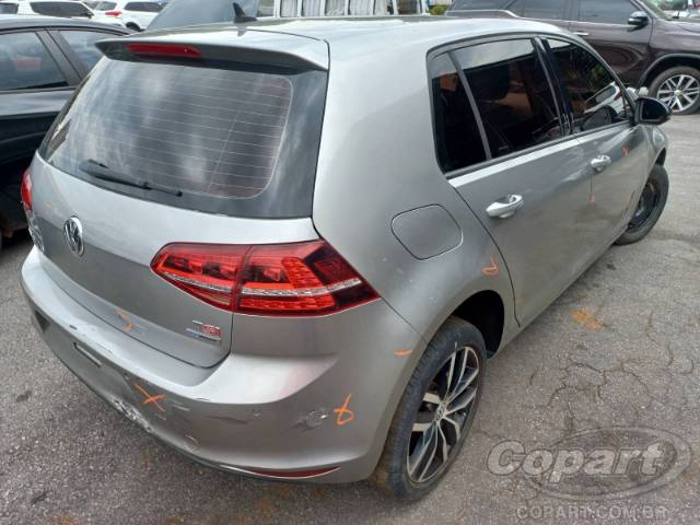 2014 VOLKSWAGEN GOLF 