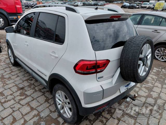 2016 VOLKSWAGEN FOX 