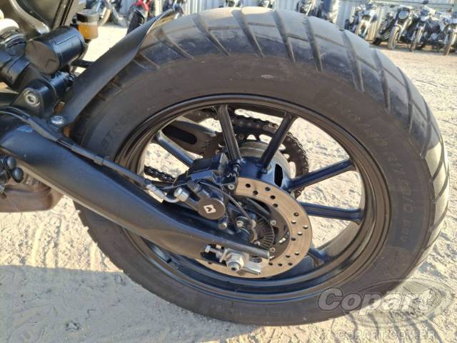 2025 TRIUMPH SCRAMBLER 