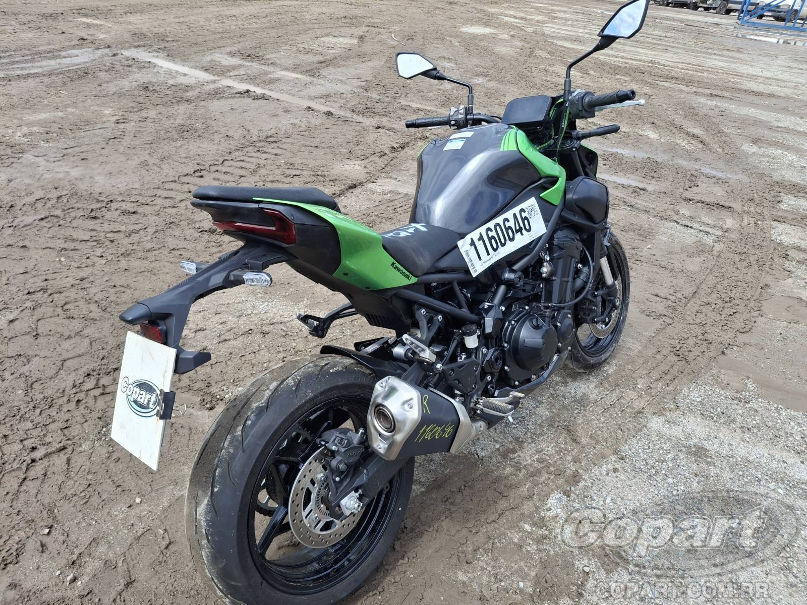 2026 KAWASAKI Z900 — foto 4 de 10