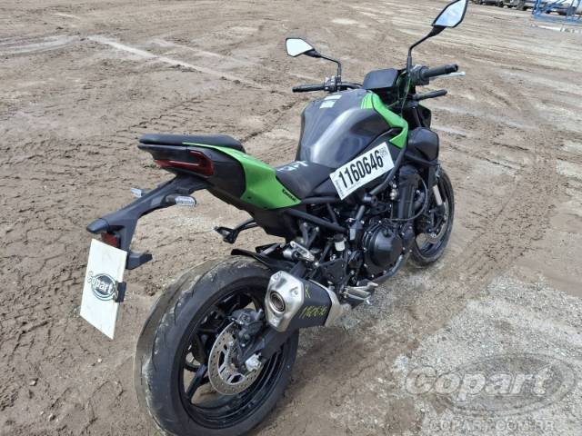 2026 KAWASAKI Z900 
