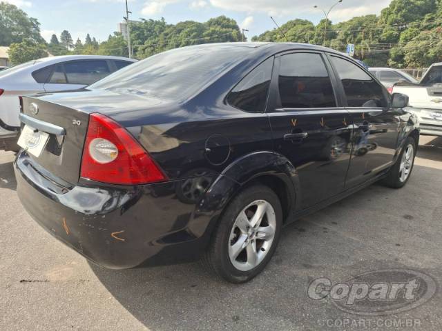 2009 FORD FOCUS SEDAN 