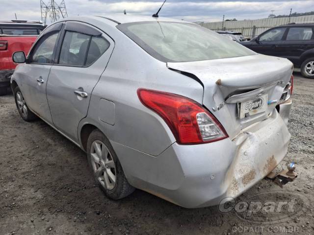 2014 NISSAN VERSA 