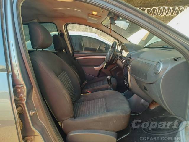 2014 RENAULT SANDERO 