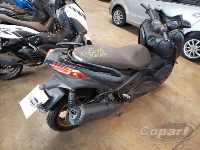2023 YAMAHA XMAX 