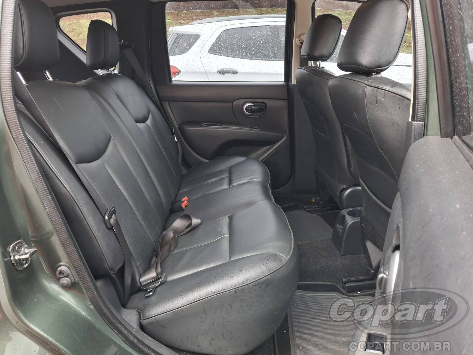 Foto 6 de 13: 2013 NISSAN LIVINA