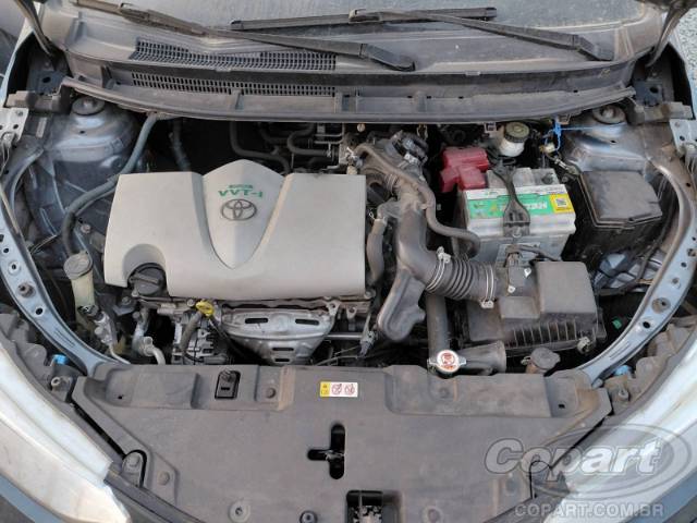 2019 TOYOTA YARIS SEDA 
