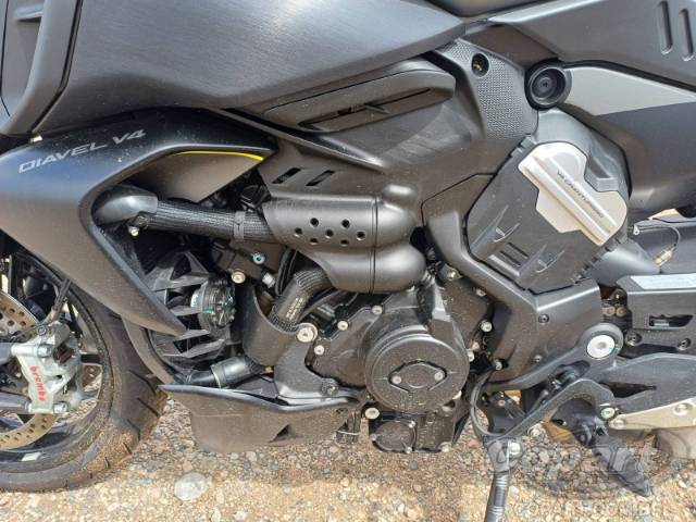 2026 DUCATI DIAVEL 
