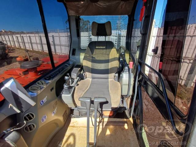 2019 DOOSAN MINI ESCAVADEIRA DX60-5B 