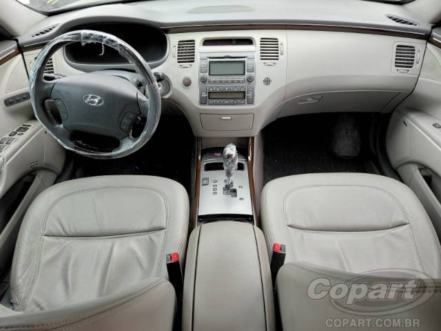 2009 HYUNDAI AZERA 