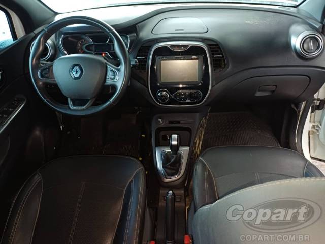2021 RENAULT CAPTUR 
