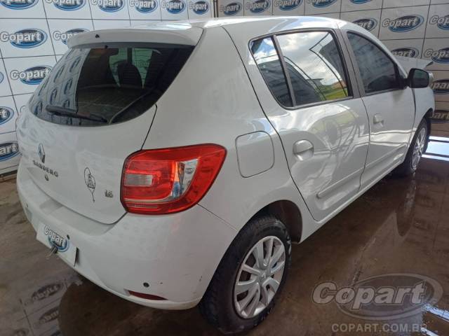 2017 RENAULT SANDERO 