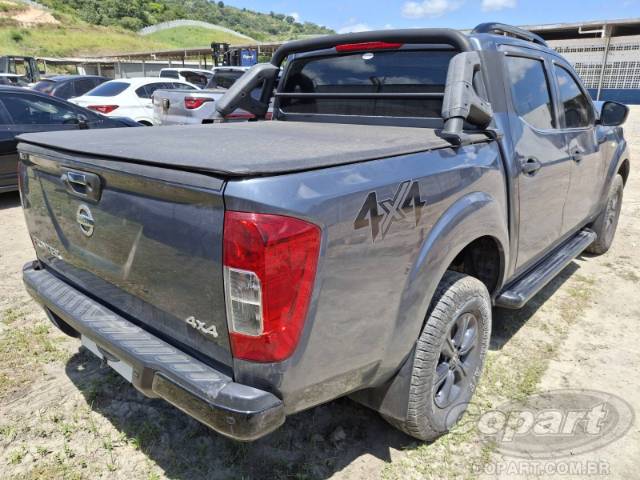 2021 NISSAN FRONTIER CD 