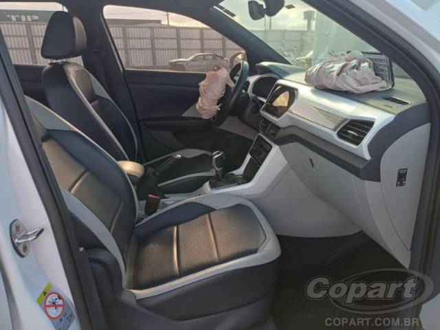 2021 VOLKSWAGEN T-CROSS 