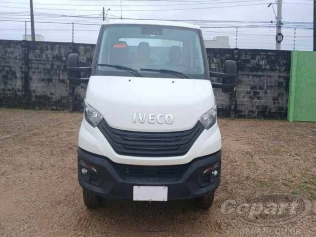 2023 IVECO DAILY 