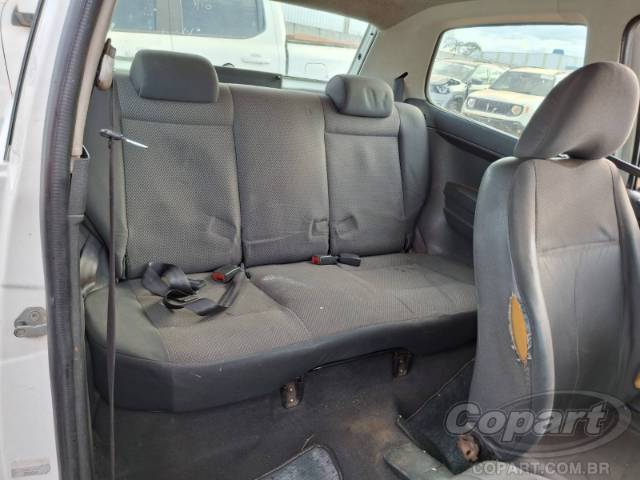 2005 VOLKSWAGEN FOX 