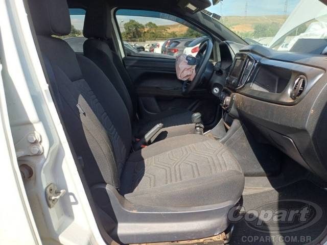 2025 FIAT STRADA CD 