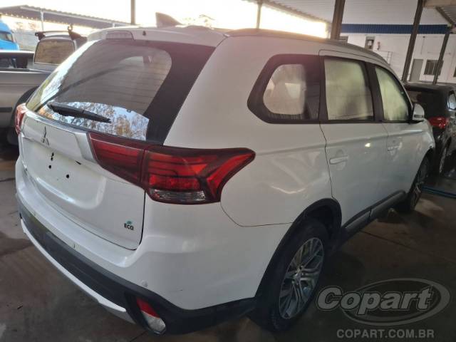 2017 MITSUBISHI OUTLANDER 