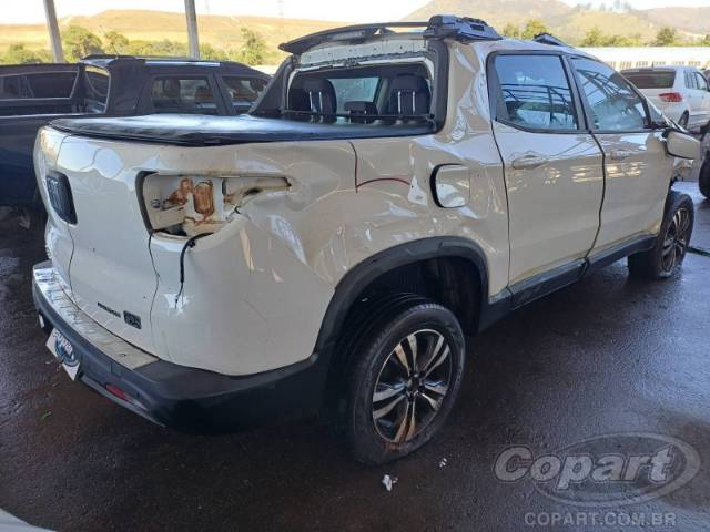 2024 FIAT TORO 