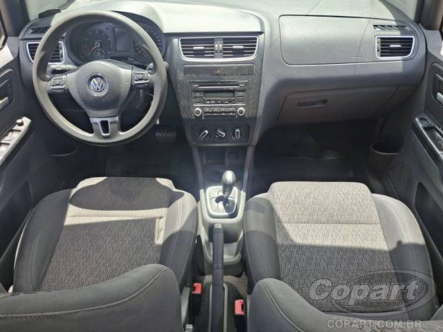 2013 VOLKSWAGEN FOX 
