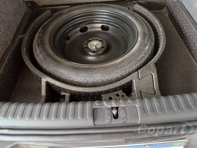 2010 VOLKSWAGEN TIGUAN 