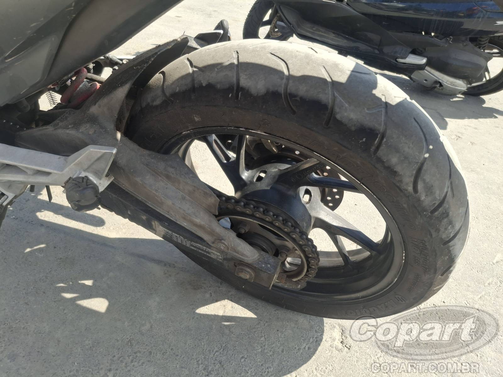 2019 HONDA CB 250 F — foto 7 de 10
