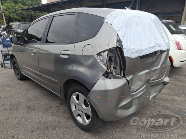 2010 HONDA FIT 