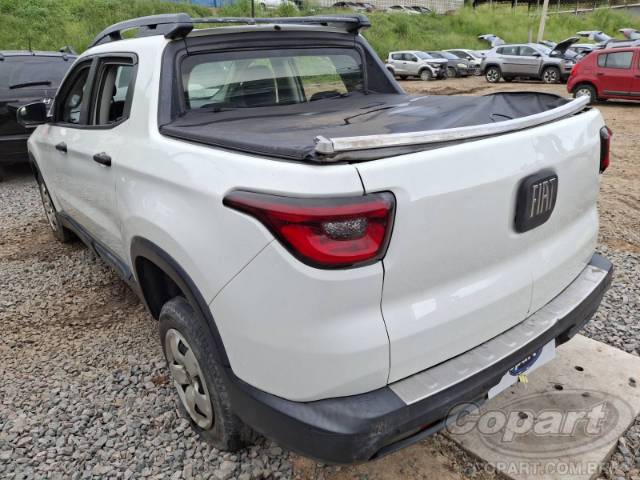 2017 FIAT TORO 