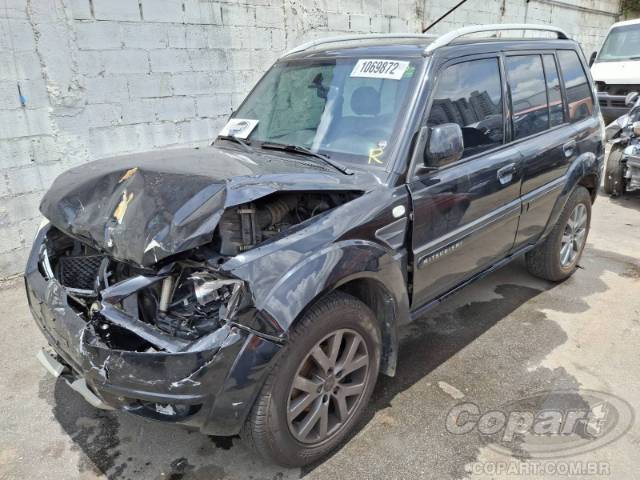 2013 MITSUBISHI PAJERO TR4 