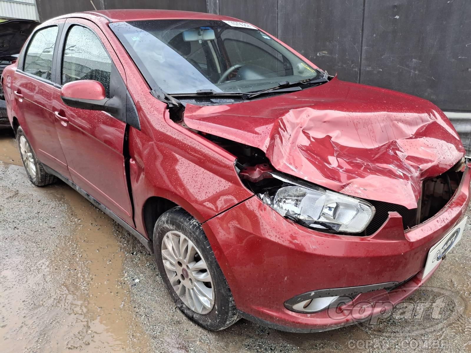 Veículo Fiat Grand Siena Fiat Grand Siena Attractive 1.4 Evo 2015 2015 em leilão