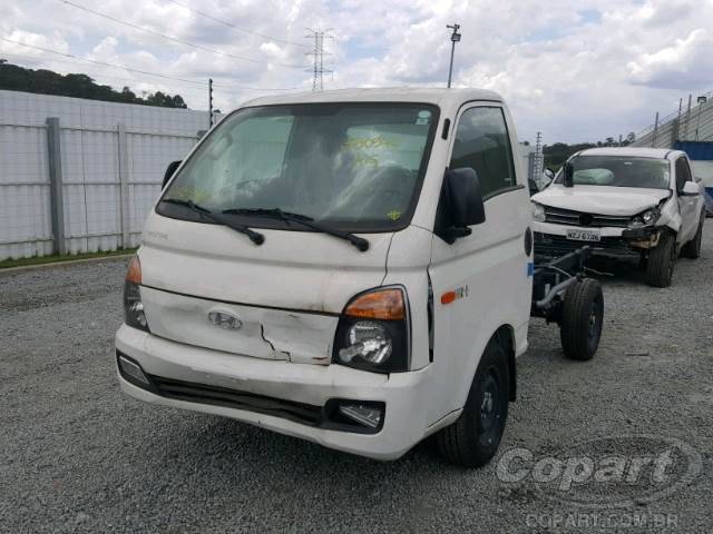 Foto 2: 2017 HYUNDAI HR