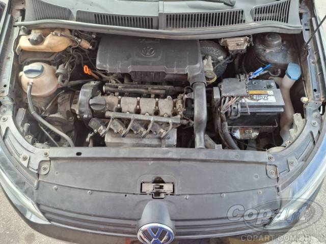 2015 VOLKSWAGEN FOX 