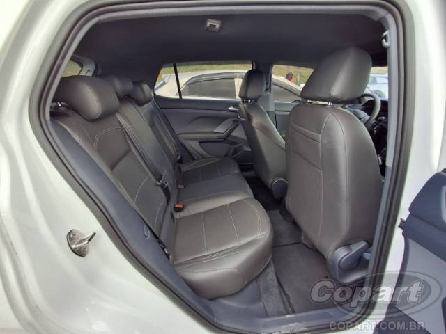 2024 VOLKSWAGEN T-CROSS 